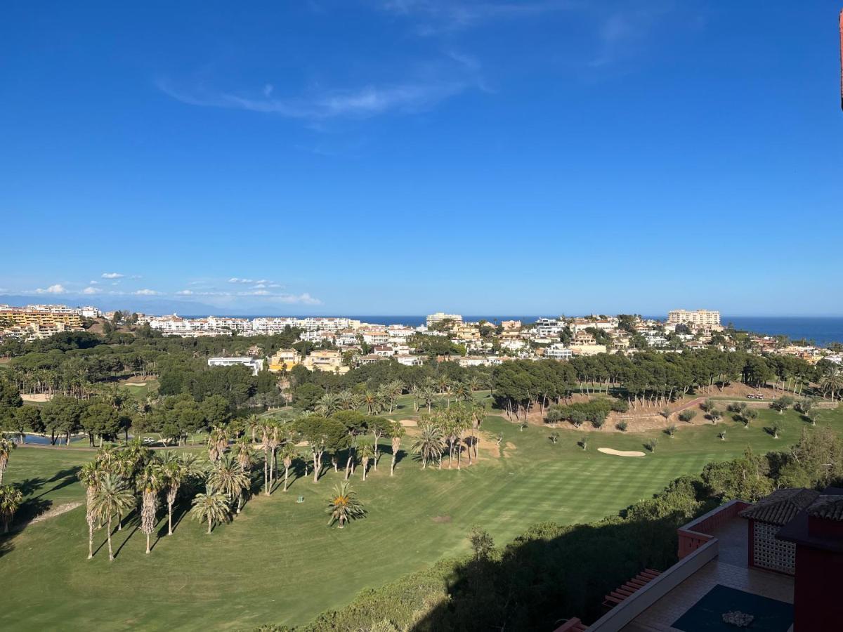 Apartment Hill View