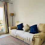 Hill View Benalmadena Appartment With Fresh Renovation