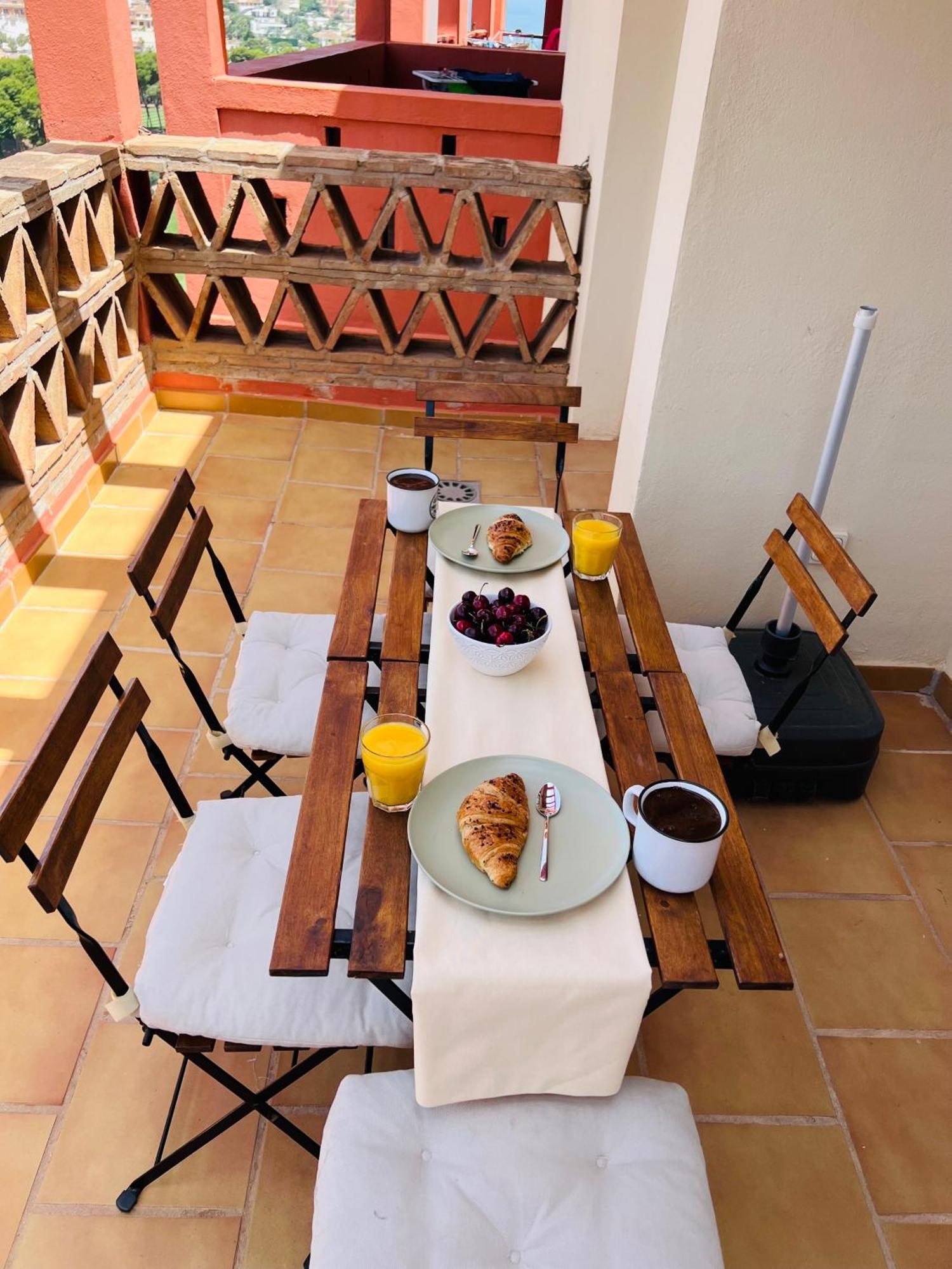 Lejlighed Hill View With Fresh Renovation Benalmádena